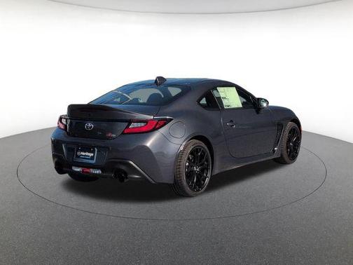 Pavement 2026 Toyota GR86 Premium