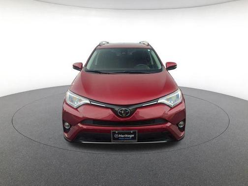 Pearl 2018 Toyota RAV4 XLE