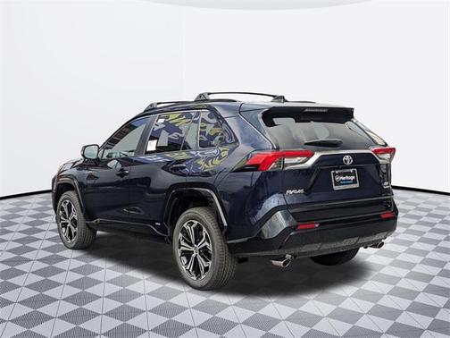 2025 Toyota RAV4 Hybrid SE
