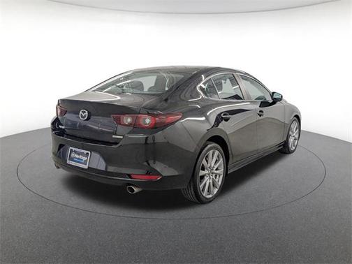 2022 Mazda Mazda3 FWD w/Preferred Package