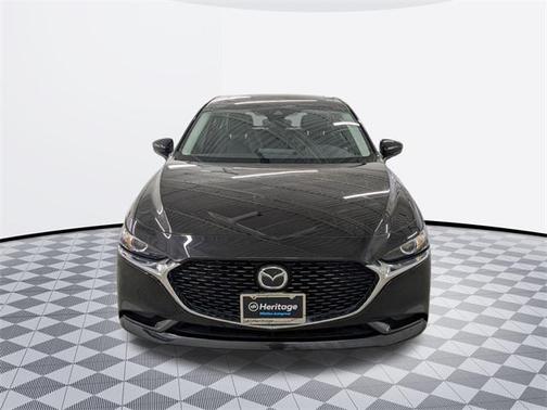 2022 Mazda Mazda3 FWD w/Preferred Package