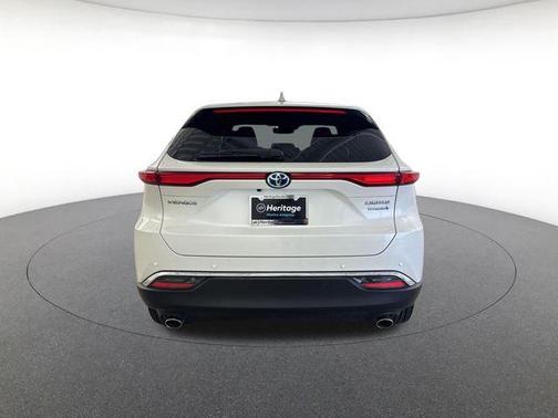 Blizzard Pearl 2021 Toyota Venza Limited
