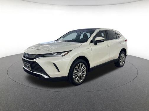 Blizzard Pearl 2021 Toyota Venza Limited