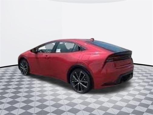 2025 Toyota Prius L