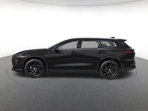 Black 2026 Toyota Crown Signia Limited