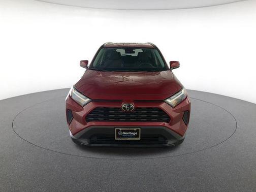 Pearl 2025 Toyota RAV4 XLE