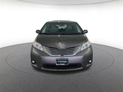 2016 Toyota Sienna XLE Premium