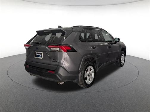 2021 Toyota RAV4 Hybrid XLE