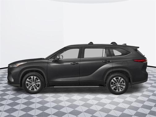 2025 Toyota Highlander Hybrid XLE