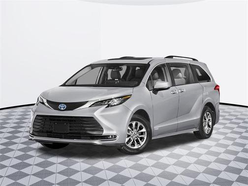 2025 Toyota Sienna XLE 7 Passenger