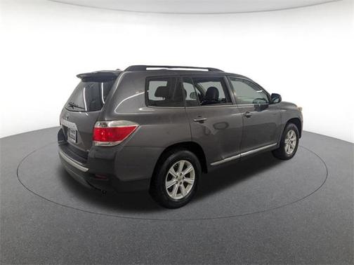 2012 Toyota Highlander SE