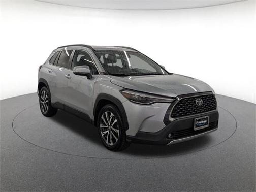 2022 Toyota Corolla Cross XLE