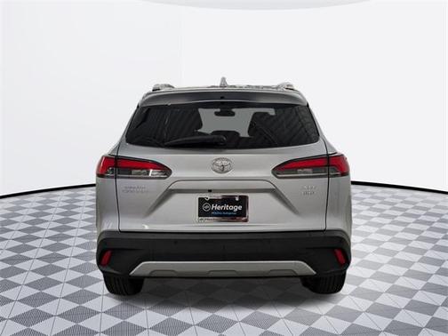 2022 Toyota Corolla Cross XLE