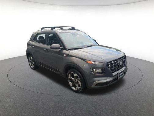 Ecotronic Gray 2023 Hyundai VENUE SEL