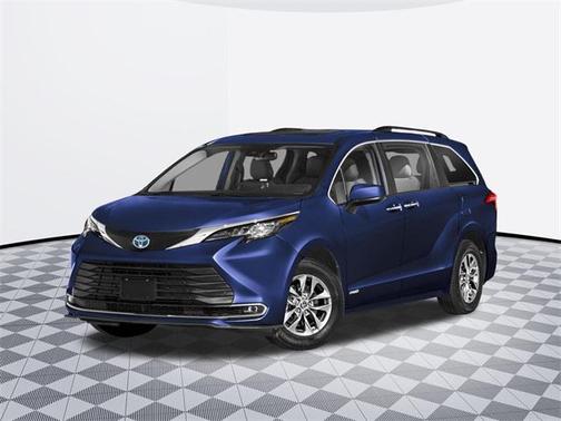 2025 Toyota Sienna XLE 7 Passenger