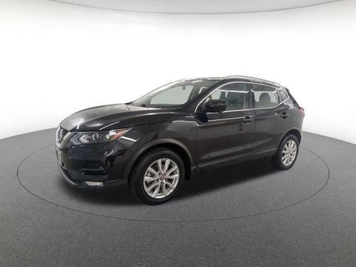 2022 Nissan Rogue Sport SV