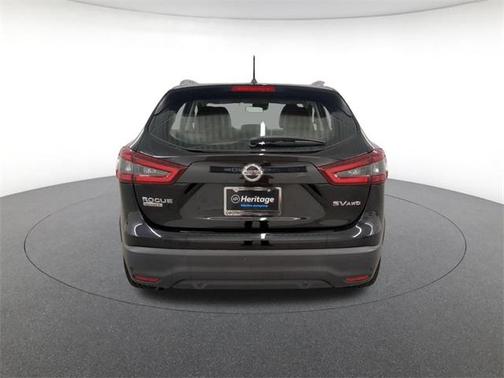 2022 Nissan Rogue Sport SV