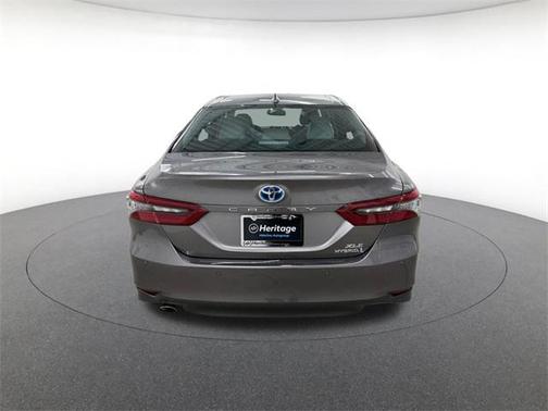 2024 Toyota Camry Hybrid XLE