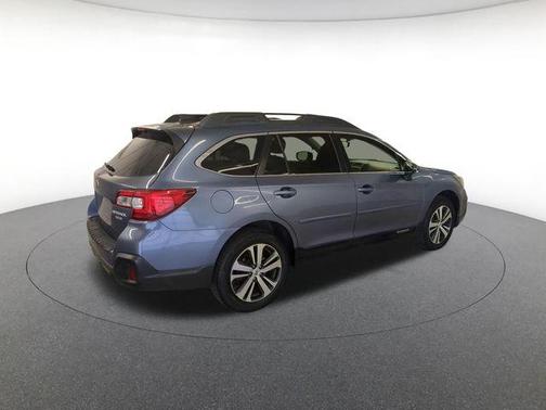 Twilight Blue Metallic 2018 Subaru Outback 3.6R Limited