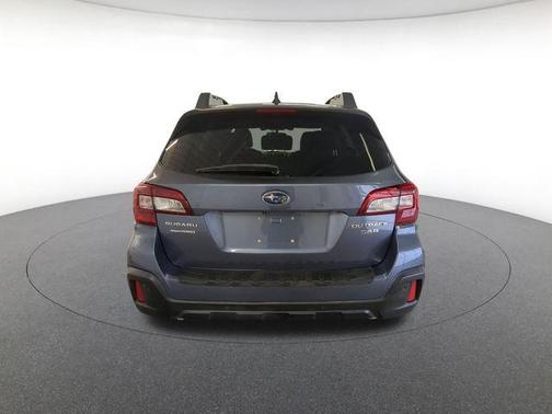 Twilight Blue Metallic 2018 Subaru Outback 3.6R Limited