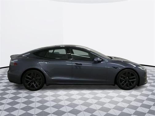 2021 Tesla Model S Long Range