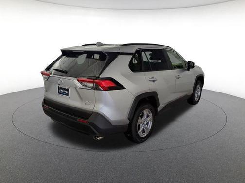 Silver Sky Metallic 2025 Toyota RAV4 Hybrid XLE