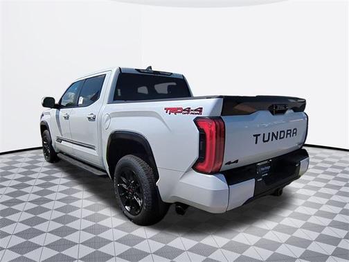 2025 Toyota Tundra Hybrid Platinum