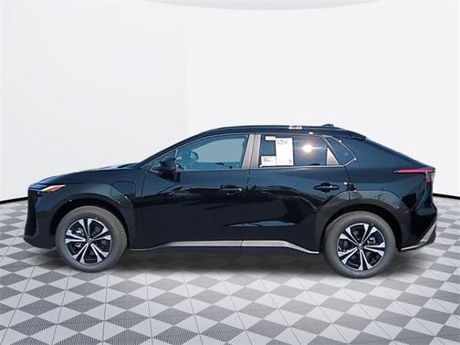 2025 Toyota bZ4X XLE