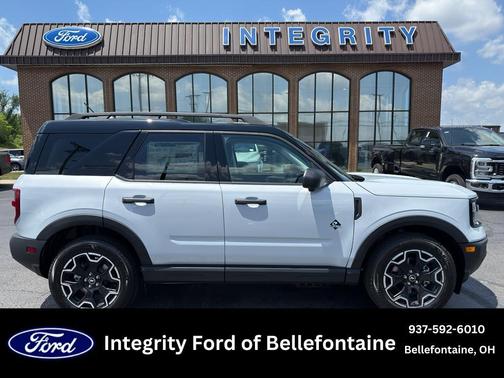 Space White Metallic 2026 Ford Bronco Sport Outer Banks