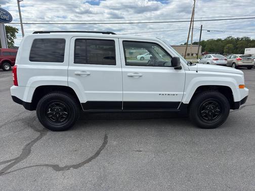 2017 Jeep Patriot Sport