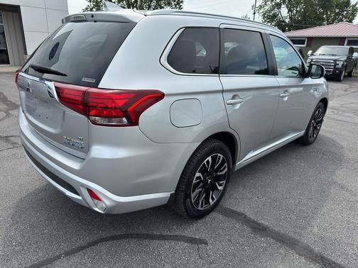 2018 Mitsubishi Outlander PHEV GT