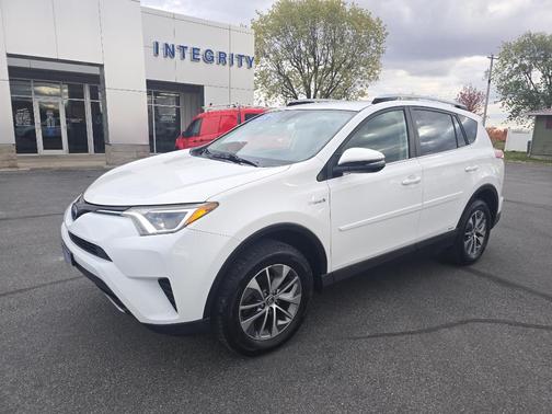 2018 Toyota RAV4 Hybrid LE