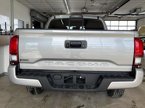 2019 Toyota Tacoma SR