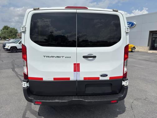 2015 Ford Transit-250 Base