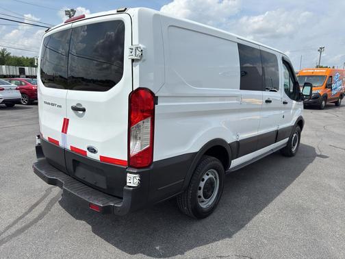 2015 Ford Transit-250 Base