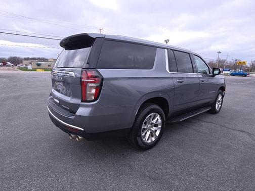 2022 Chevrolet Suburban Premier