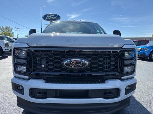 2026 Ford F-350 Lariat Super Duty