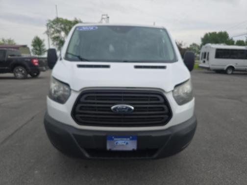 Oxford White 2016 Ford Transit-250 Base