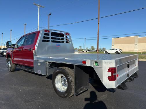 2026 Ford F-350 XLT