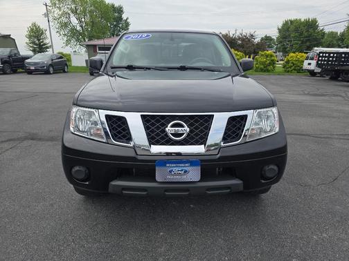 2019 Nissan Frontier SV