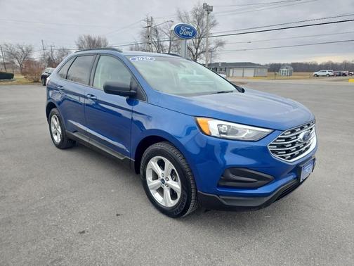 2020 Ford Edge SE