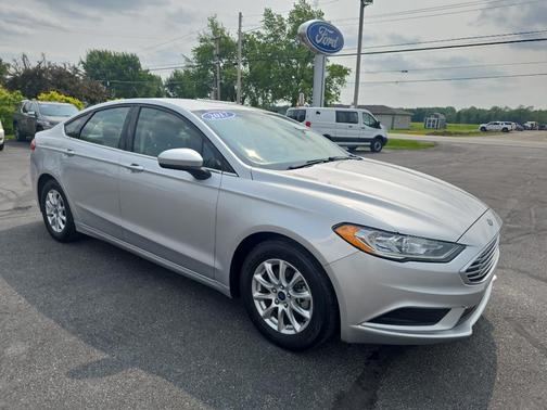 2017 Ford Fusion S