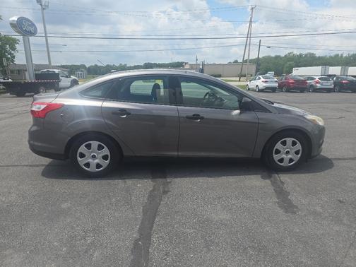 2014 Ford Focus S