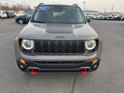 Sting Gray Clearcoat 2021 Jeep Renegade Trailhawk