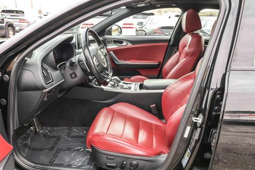 2018 Kia Stinger GT2