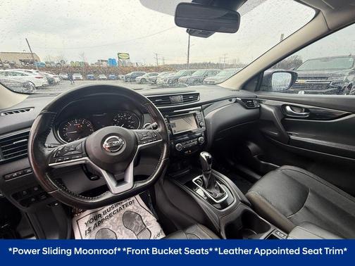 2017 Nissan Rogue Sport SL