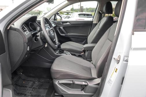 White 2018 Volkswagen Tiguan 2.0T S 4MOTION