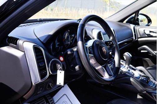 2015 Porsche Cayenne S