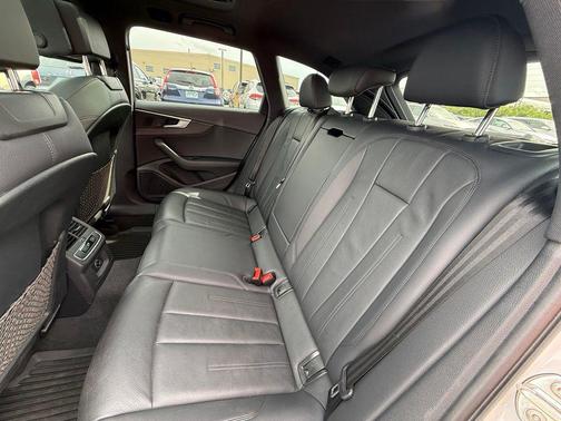 Ibis White 2017 Audi A4 allroad 2.0T Premium