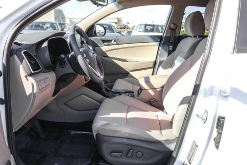 2020 Hyundai TUCSON SEL
